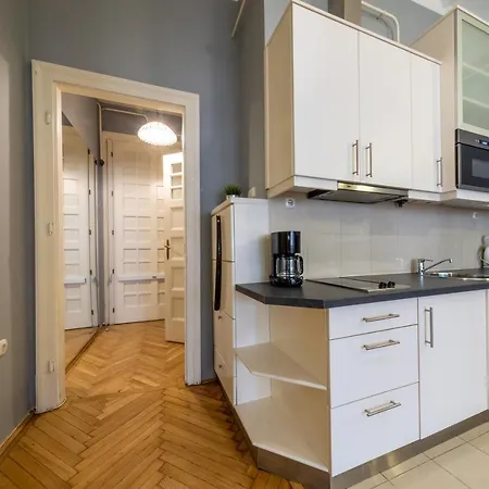 Elisabeth Apartment On Vaci Street Budapest Exterior foto